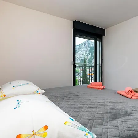 Apartment Zdravka Omis