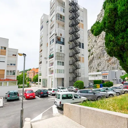 Zdravka Apartman *